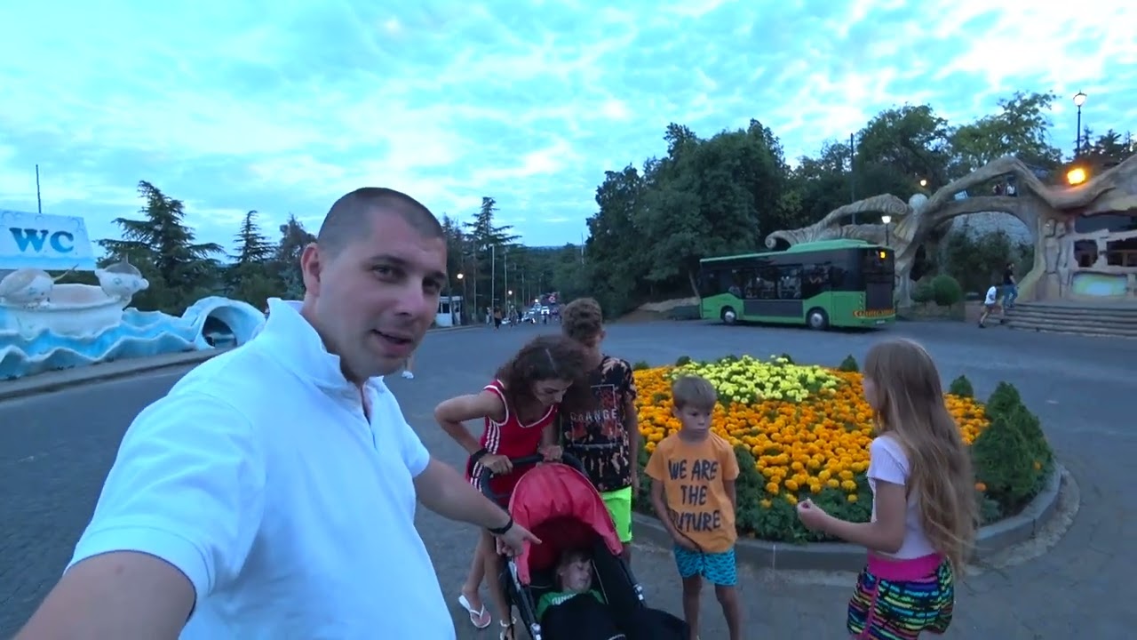 Тбилиси Аквапарк Джино Парадиз - YouTube
