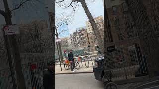 Leaving Washington Square Park: Thompson St Vibes 🌳🏙️ #Shorts