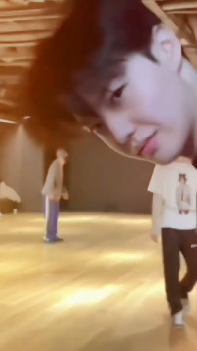 Ini kah yang namanya jatuh cinta🤭 #doyoung #treasure #도영 #트레저