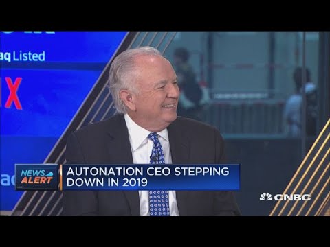 How Much Does The Ceo Of Autonation Make