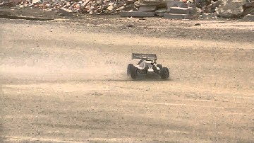 HPI Trophy 3.5 Tearing up Dirt Pt 2