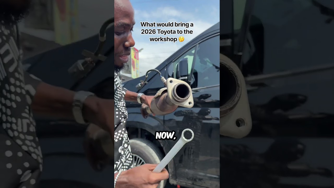 WHAT COULD BRING A 2026 TOYOTA TO THE WORKSHOP 🤔🤔 #cars #toyota