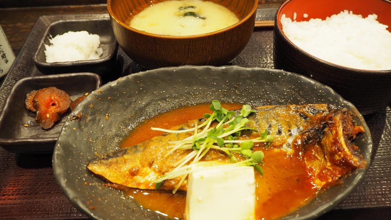 サバ の 味噌 煮 定食