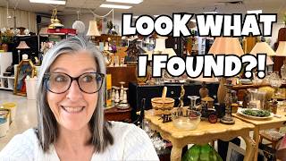 HOW Have I Never Thrifted Here Before?! This Place Is HUGE