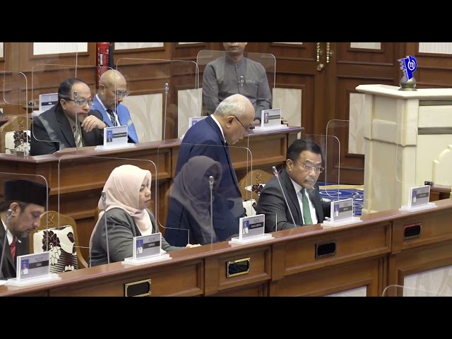 Exco Pertanian, Industri Asas Tani dan Bioteknologi Negeri Pahang menjawab pertanyaan ADN Kemayan
