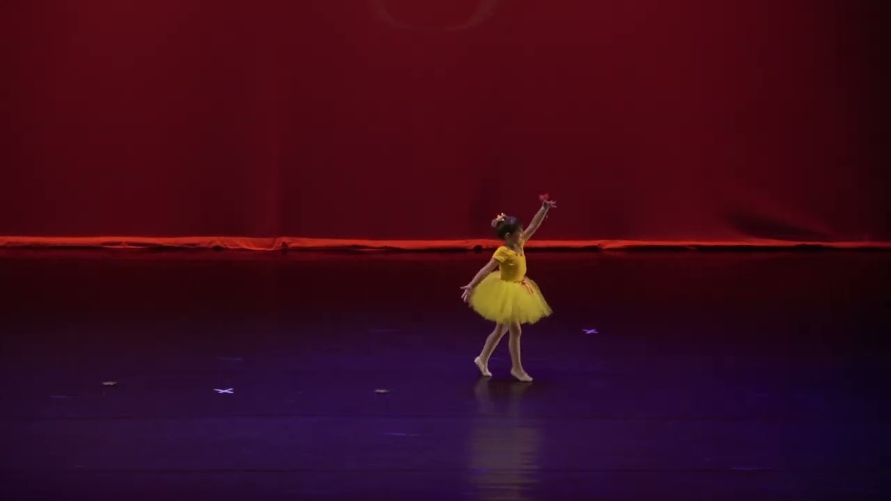 A BELA E A FERA | BALLET BABY BILÍNGUE