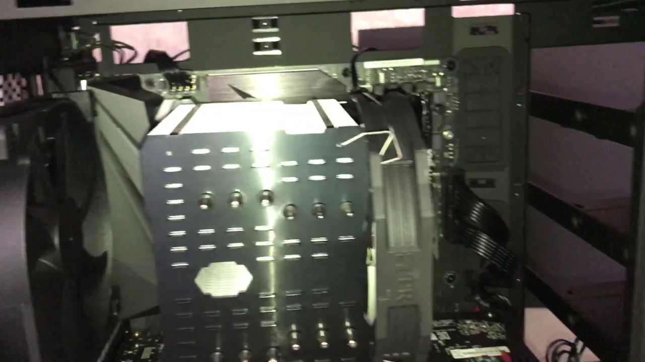 Обзор корпуса NZXT ATX H440 RAZER