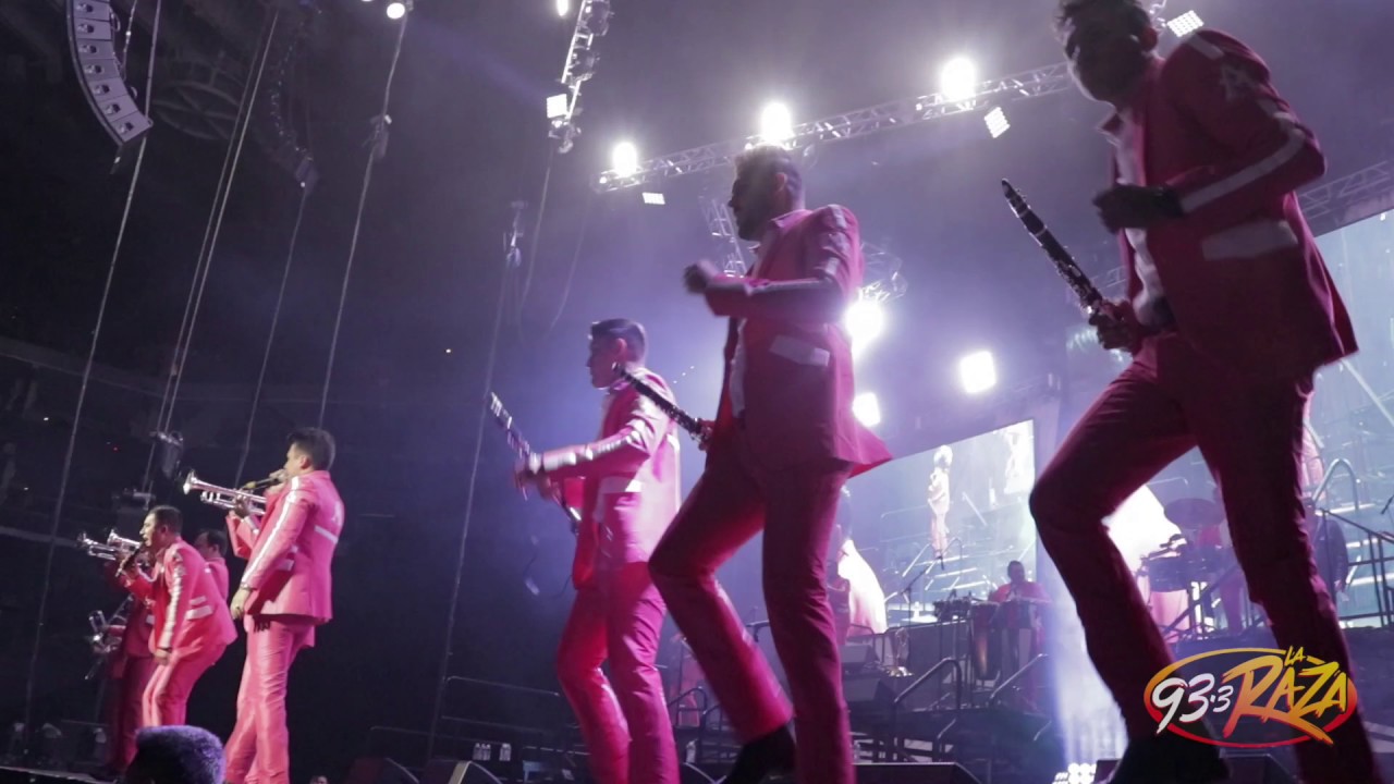 La Arrolladora en Concierto en el Oracle Arena de Oakland