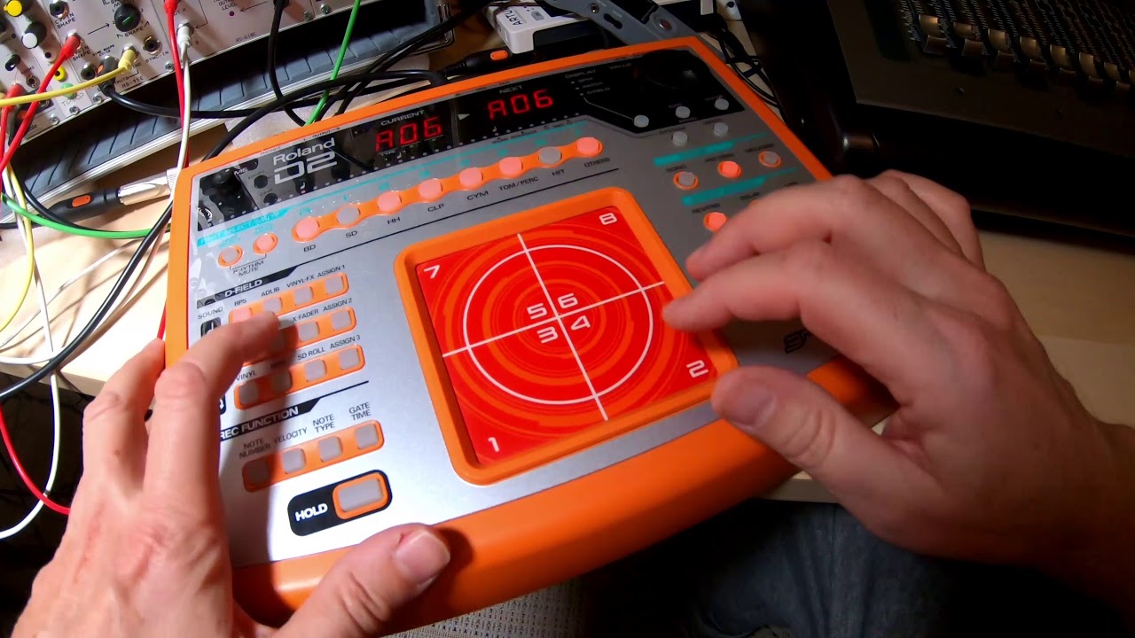 Roland D2 from 2001 - still a great Groovebox in 2020 ?!