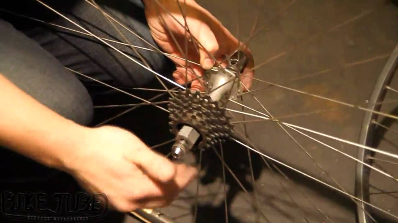 removing freewheel cassette