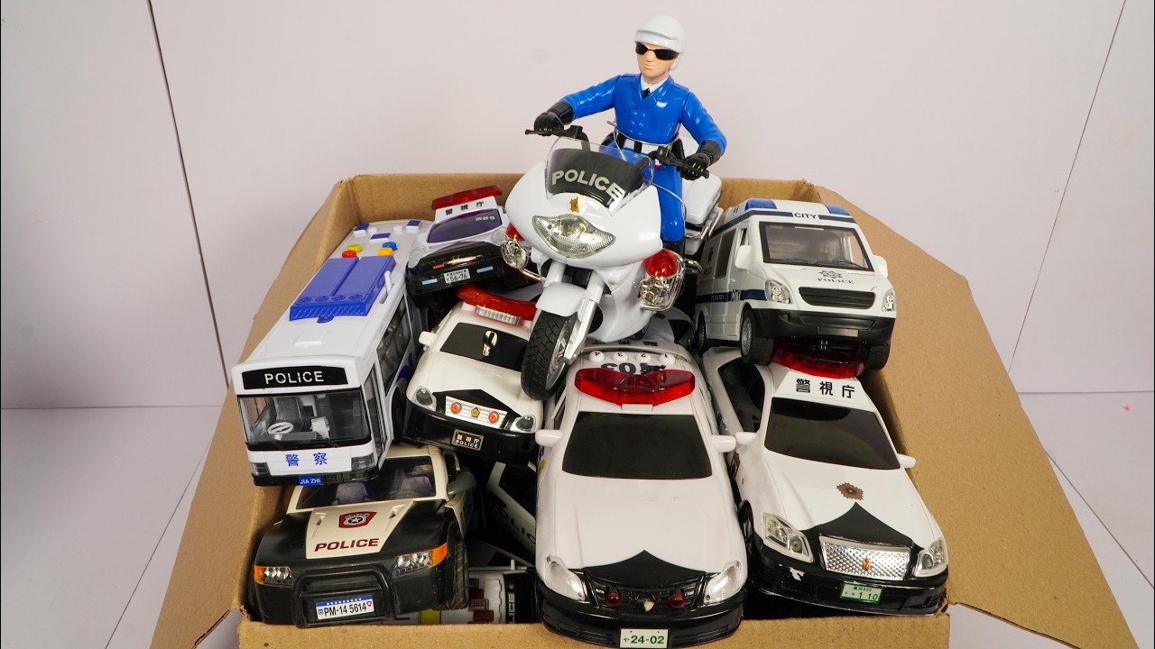 パトカーのミニカー走る！緊急走行テスト。坂道走る☆ Police Car Mini Cars Run! Emergency Driving Test – Downhill Run☆