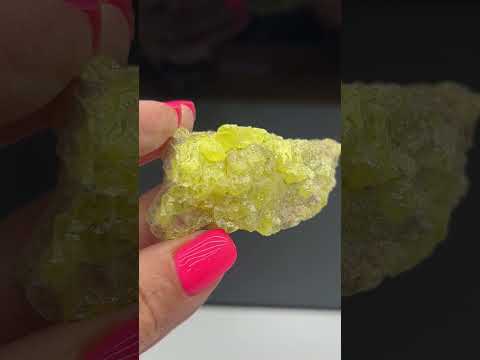 СІРКА самородна - натуральний необроблений камінь - Перу, видео 1