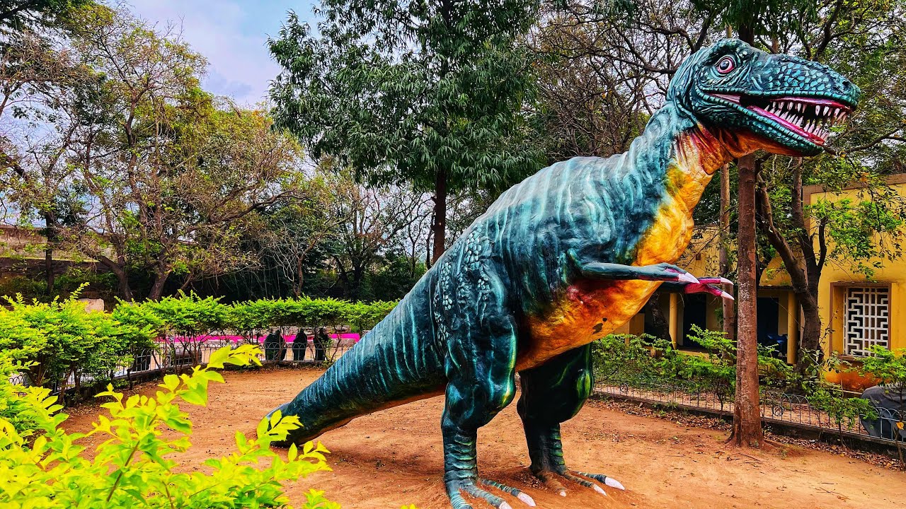 Vellore fort museum ghum lyea 😃 !! Daily Vlogs