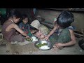 Cooking curry of green vegetables || Traditional life || Nepali village