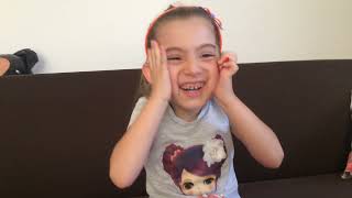 Berenle Ozmo Sürpriz Yumurta Açtık Ekşi Surat Sakızı Denedik Open Surprise Eggs