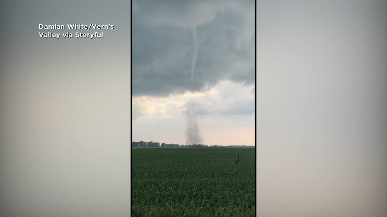 CAUGHT ON CAMERA: Tornado touches down in Minnesota - YouTube