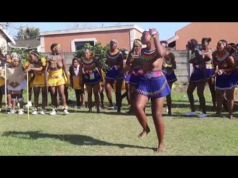 South African Girls Zulu dance