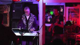 FUNKAHOLICS JUNGLE BOOGIE JAM