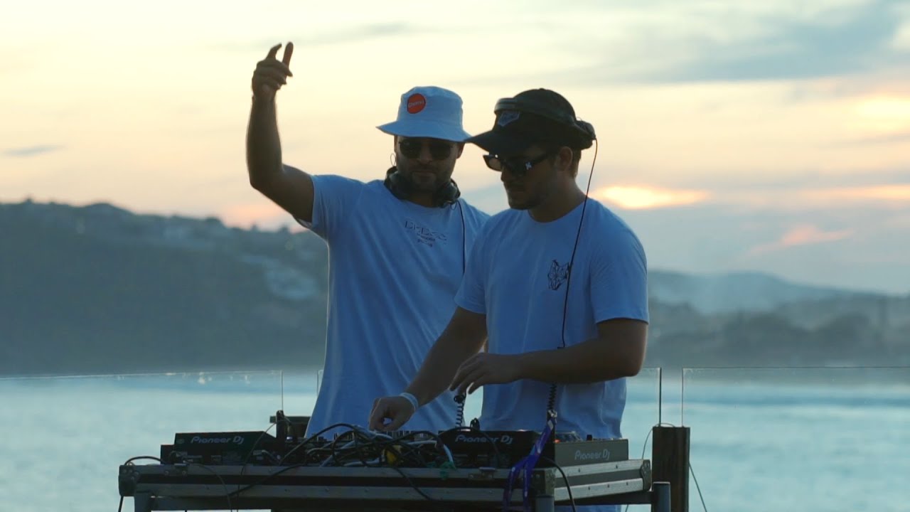 Dubdogz live at sunset on a Brazilian coastline Musical Freedom InsomniacTV Showcase