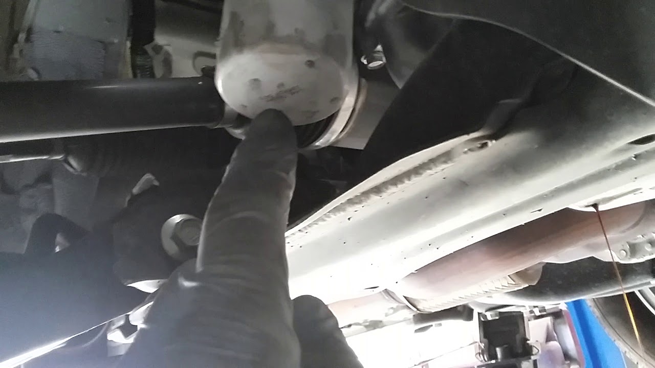 2018 Acura RDX (V6 FF)/ oil filter(pass. side) & drain plug location