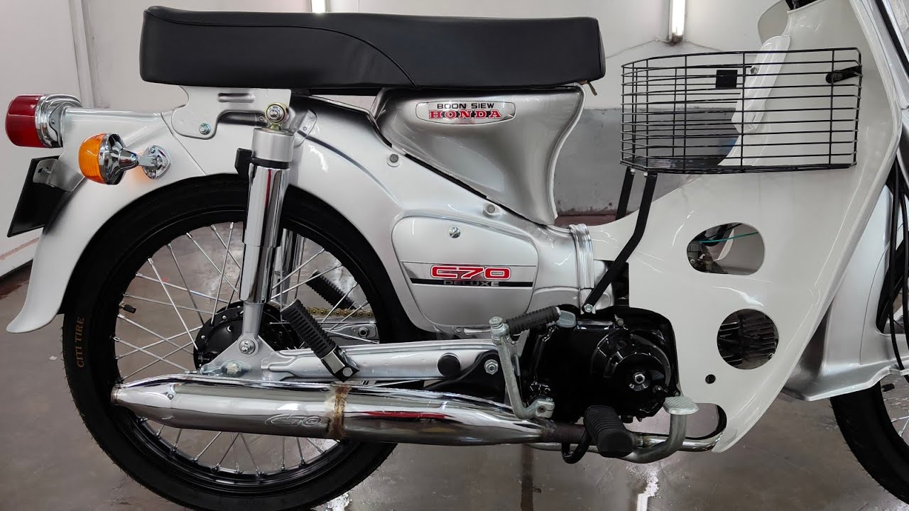 FULL RESTORATION ABANDONED MOTORCYCLE  HONDA C70Z DONE !!!!!!!