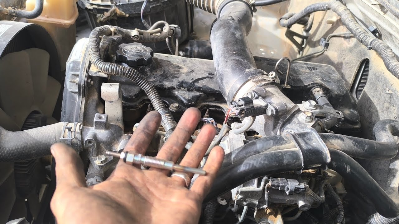 فحص شمعات تسخين محرك الديزل، أسباب ضعف أشتغل محرك صباح، ماذا تفعل قبل نزع شمعات تسخين تويوتا هايلوكس