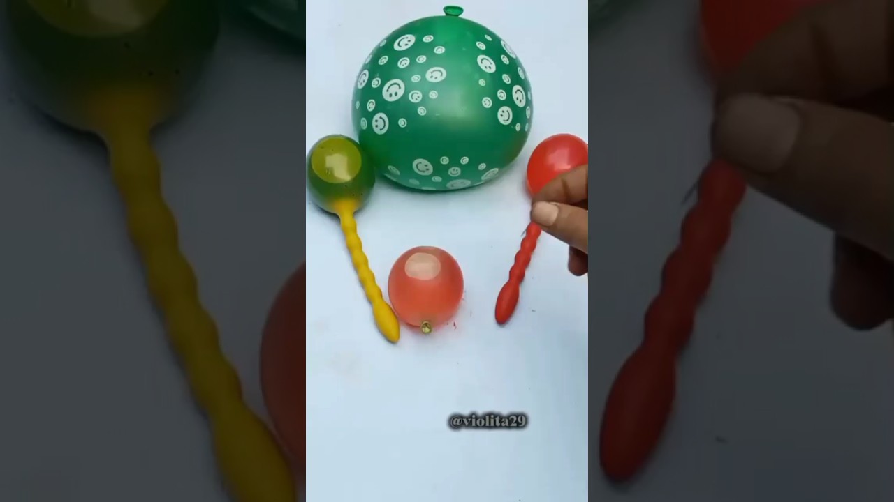Green Balloon & Two Orbeez Snake Balloons Popping.
