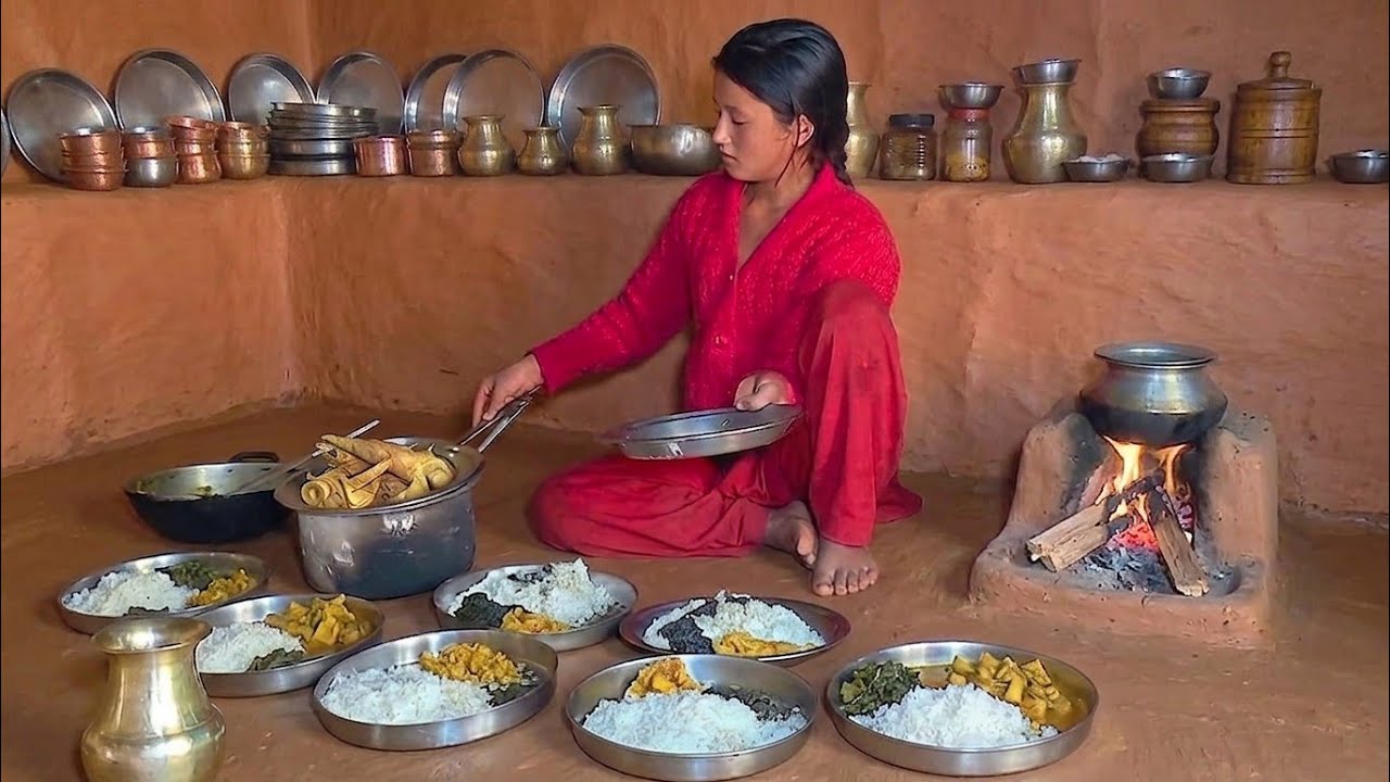 Authentic Nepali Village Cooking || Beautiful Village Girl Cooking Delicious Bambo Shot Curry & Rice