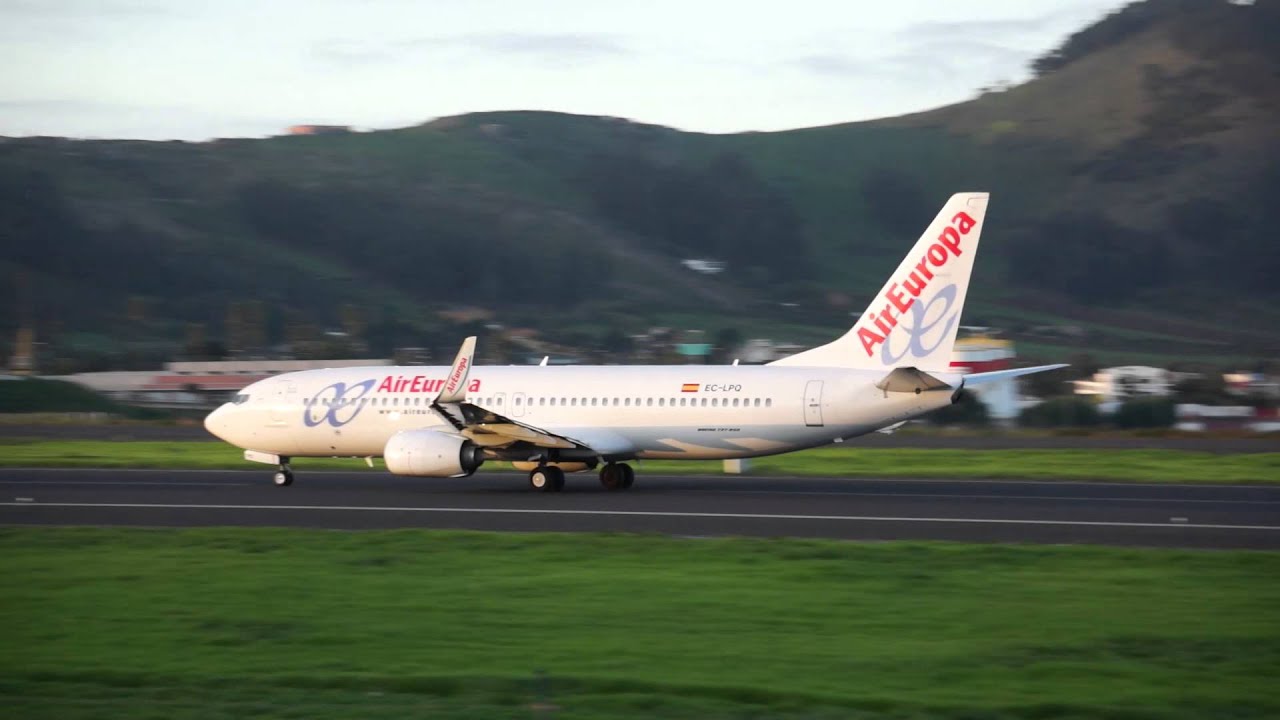 Air Europa EC-LPQ Boeing 737 Next Gen taking off from Tenerife North, CANARY ISLANDS