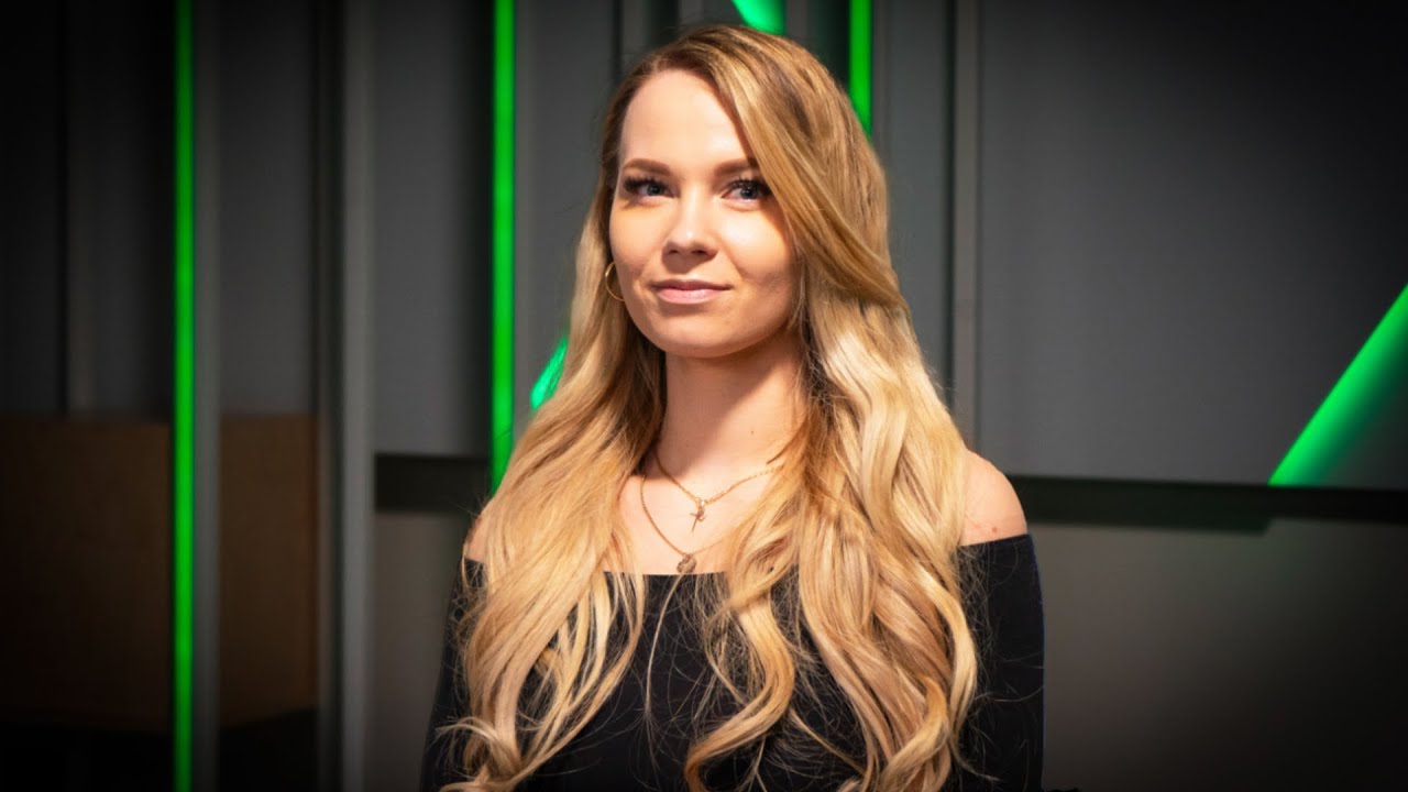 BEZ SPRIEDZES ⟩ Avārija, kas izmainīja visu. Annija Kļaviņa par dzīvi ratiņkrēslā