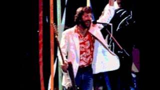 Eric Clapton - Ain't Going Down (Live 1983)