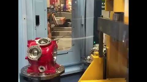 Matsuura MX-520 w/4 Pallets