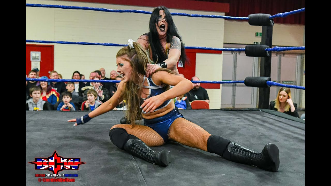 Che Monet & Kasey vs Logan Smith & Angel Hayze