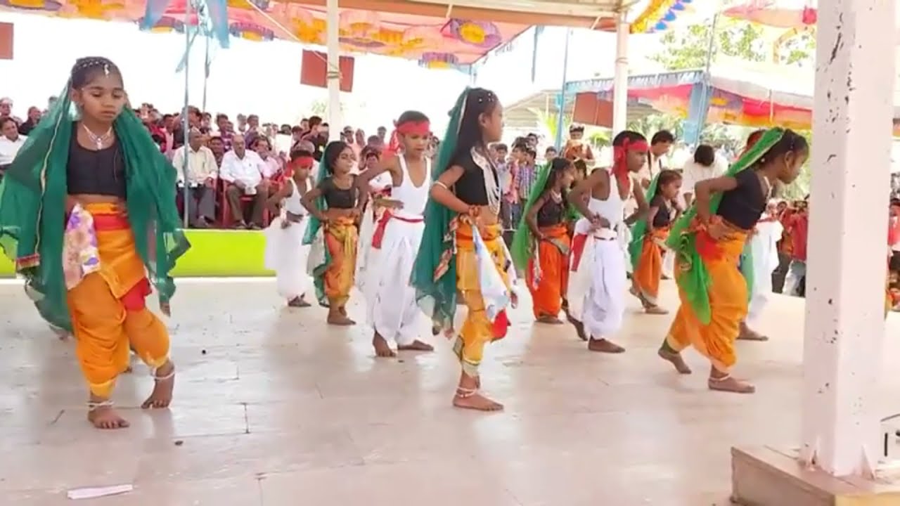 Aalo Barat Guiya Tor Gaon Me Dance Performance Adivasi Nagpur Song