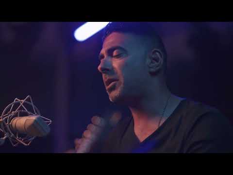 Amazing Dubai Acoustic Session | HBR 'Running' | Lovely introspective