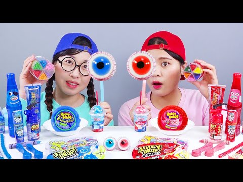 Red VS Blue Food Dessert Mukbang 빨간색 파란색 디저트 먹방 DONA 도나