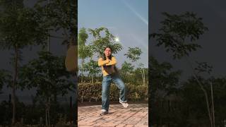 Vibe with ME🔥|#shorts #ytshorts #viral #trending #othaiyadipathayila #song #dance #dancer#fyp#foryou