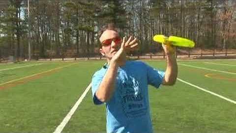 Freestyle Frisbee Rim Delays