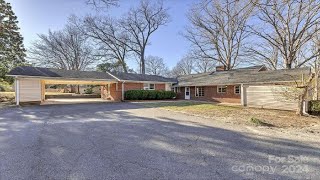 111 Circle Drive, Thomasville, NC Presented by Naomi Bjerke.