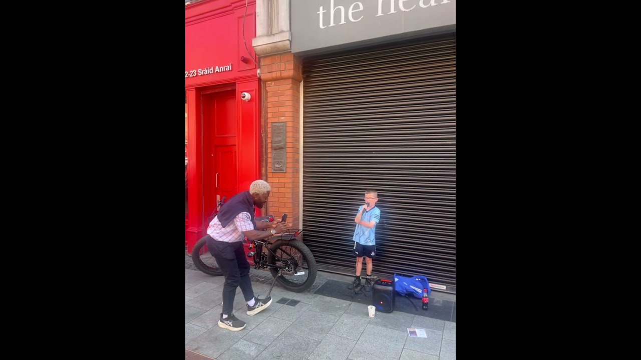 Johnny singing grace Dublin City and black paddy video