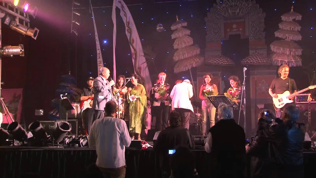 Time Never Waits - YouTube Armand Filon
