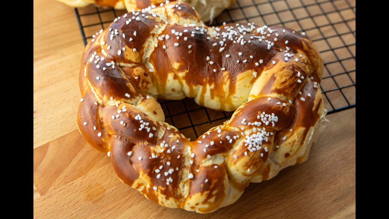 Laugenherzen Geflochtene Herzen