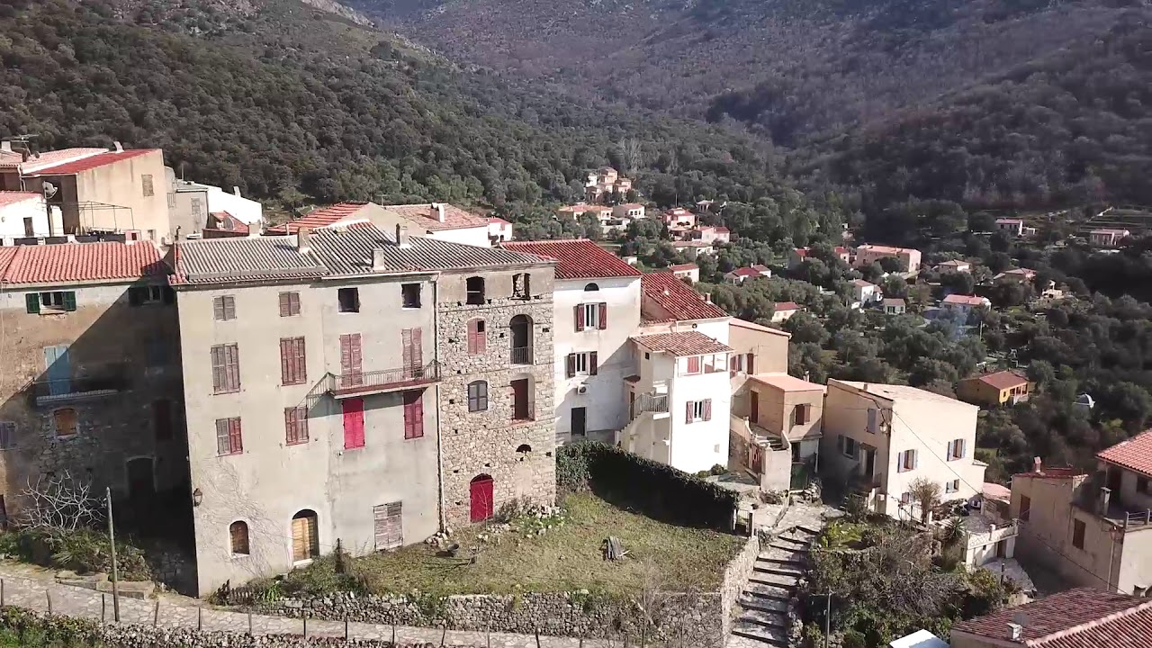 Village de Balagne... Zilia