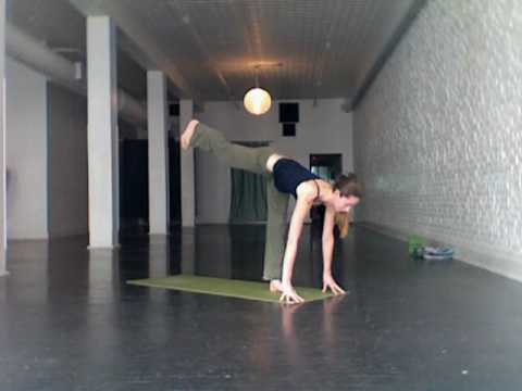 Fun with Handstands handstand atcoder