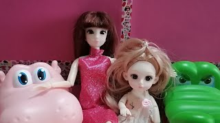 Hello, good morning...How's your day? Join Me with Barbie and friends