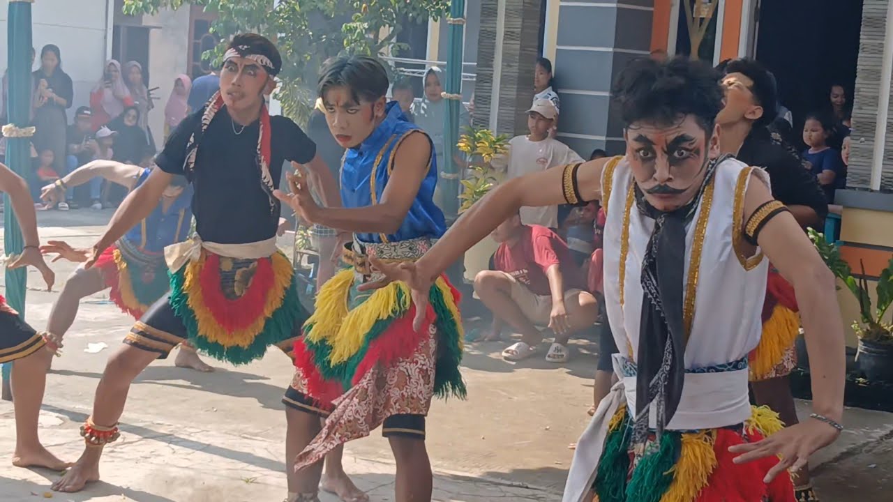 ATRAKSI SPEKTAKULER SEKAR MULYA JAYA DI GENTING SEDO