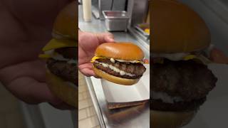 Sanduíche número 01 do BK ?#burgerking #burger
