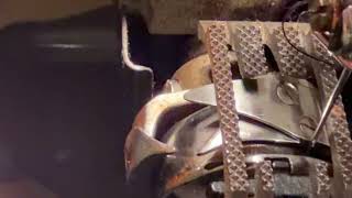 Singer 20U Zigzag Machine Timing - Crucial Info!