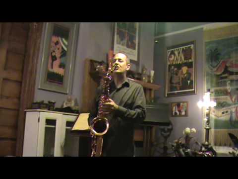 Saxgourmet Super 400 Tenor Saxophone with Tony Dagradi
