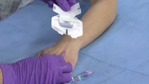 3M™ Tegaderm™ IV Dressing 1683 Application and Removal | 3M Critical & Chronic Care Solutions